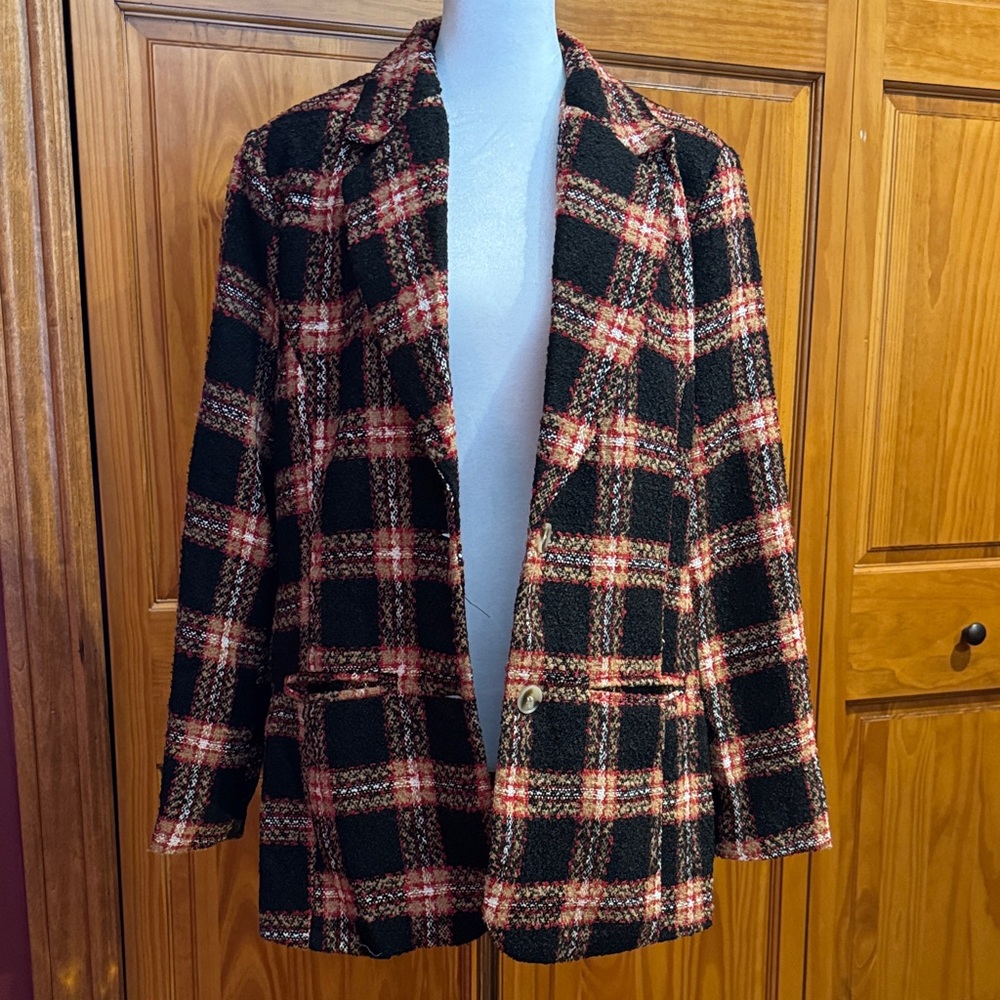 Womens Black and Red Plaid Wool-Blend Coat Jacket - Picture 4 of 5